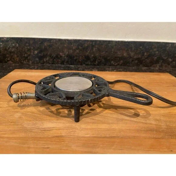 Williamsburg Cast Iron Electric Warmer trivet - Picture 1 of 6